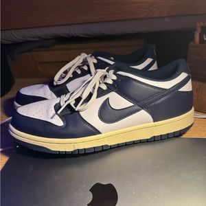 Nike Dunks